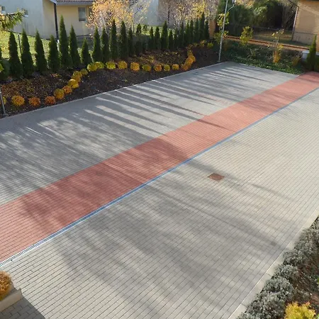 아파트 Atrium Luksusowe 사르비노보